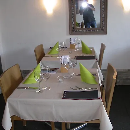 Fueuergaessli'S Boutique Suite