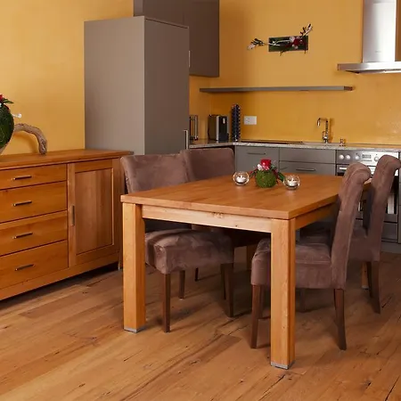 Отель Fueuergaessli'S Boutique Suite *